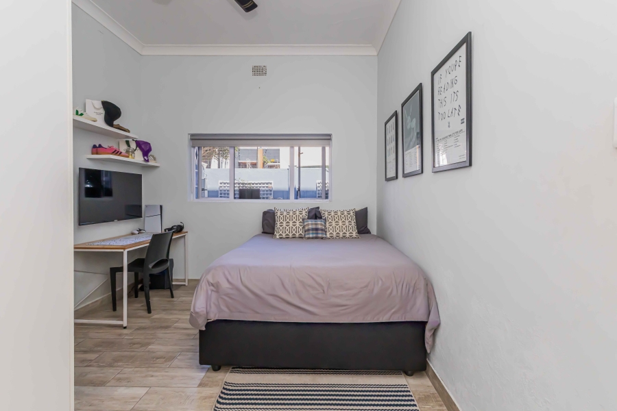 To Let 2 Bedroom Property for Rent in Sea Point Western Cape